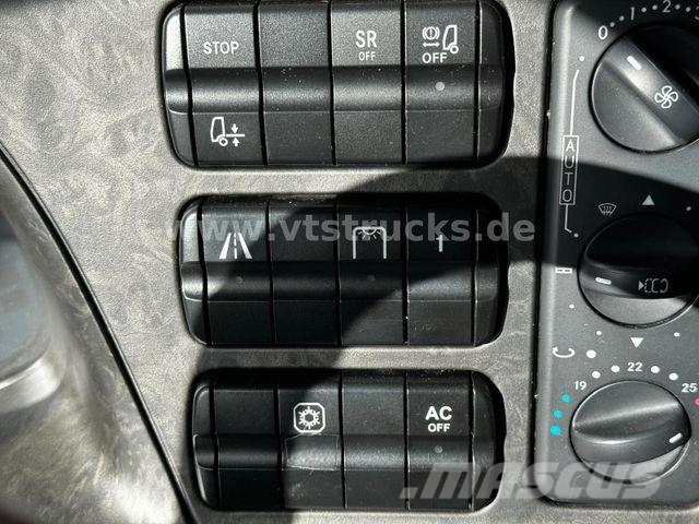 Mercedes-Benz Actros 1846 LS MP3 *Black-Liner* Camiones tractor