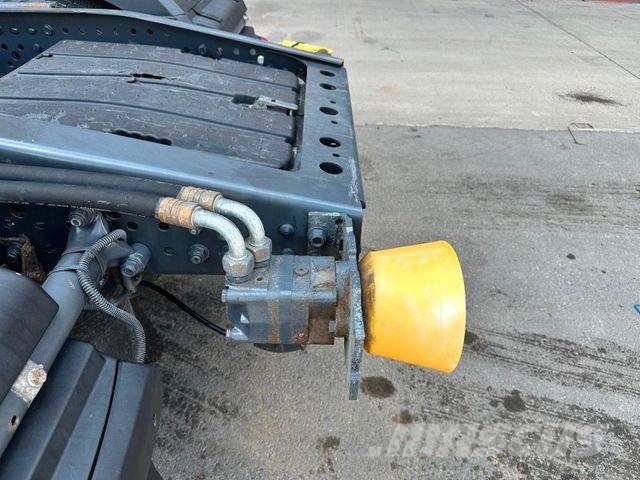Mercedes-Benz Actros 1846 LS 4x2 BL LOF *Hydraulik* Zapfwelle* 曳引機組件