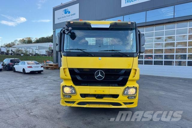 Mercedes-Benz Actros 2651 V8 6x4 وحدات الجر