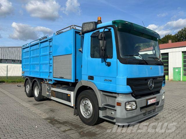 Mercedes-Benz Actros 2536 6x2-4 / Moos FAE 865 / Öl Fett Combi / vacuum trucks