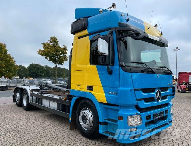 Mercedes-Benz Actros 2548 LL/ MP3/ Meiller RK 20.67/ Retarder Camiones elevadores de gancho