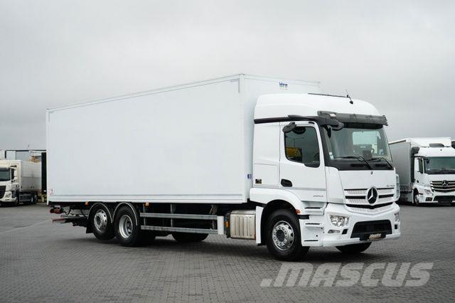 Mercedes-Benz ACTROS / 2543 / E 6 / MP 5 / KONTENER + WINDA / Фургони