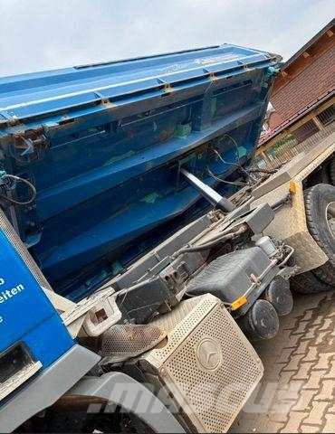 Mercedes-Benz Actros 2/3 6-Zyl. 3-Achser 2646 OM 501 LA Tipper trucks