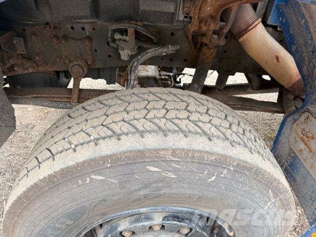 Mercedes-Benz Actros 2046 4X4 BB Maschinentrans + Zugmaschine Ďalšie nákladné vozidlá
