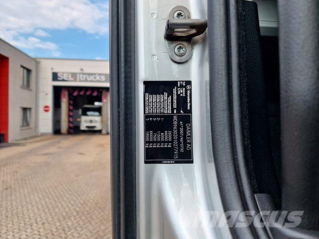 Mercedes-Benz Actros 2545 /für Tierkadaver / mit Waage Tipper trucks