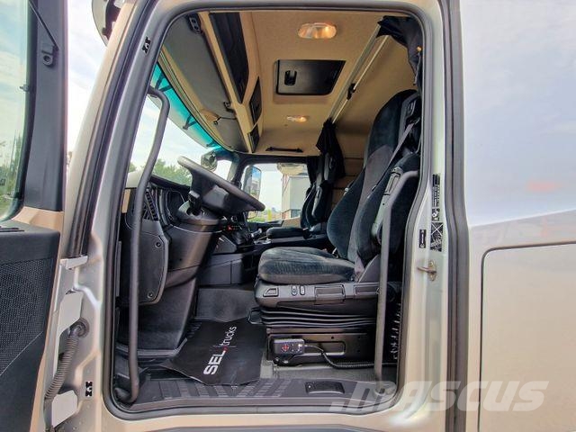 Mercedes-Benz Actros 2545 /für Tierkadaver / mit Waage Tipper trucks