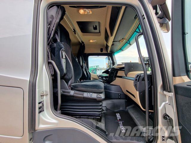 Mercedes-Benz Actros 2545 /für Tierkadaver / mit Waage Tipper trucks