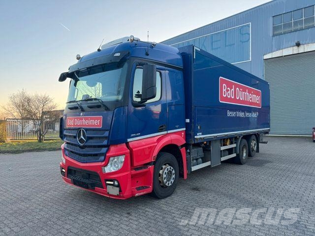 Mercedes-Benz Actros 2545 6x2 Getränkewagen Samochody ciężarowe ze skrzynią zamkniętą