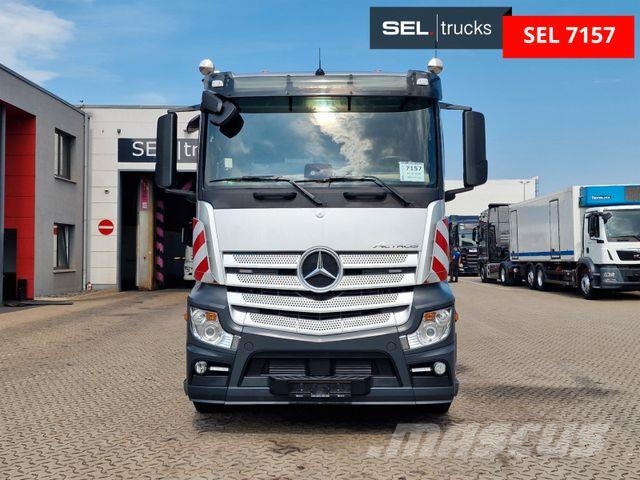 Mercedes-Benz Actros 2545 /für Tierkadaver / mit Waage Tipper trucks