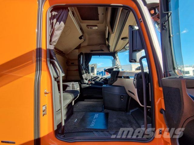 Mercedes-Benz Actros 2548 / Retarder / Aluklappen / 6E Tentautod
