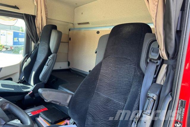 Mercedes-Benz Actros 2551 6x2 Tank 21'600L Camiones cisternas