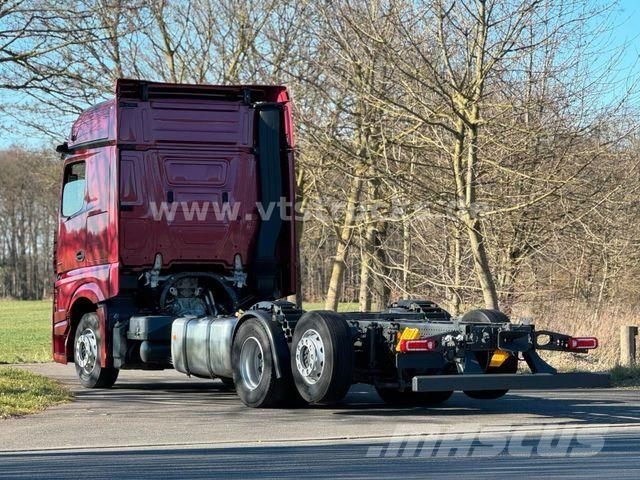 Mercedes-Benz Actros 2551 L 6x2 RETAR/LED/TOUCH/VIRTUAL/MIRROR Camiones chasis