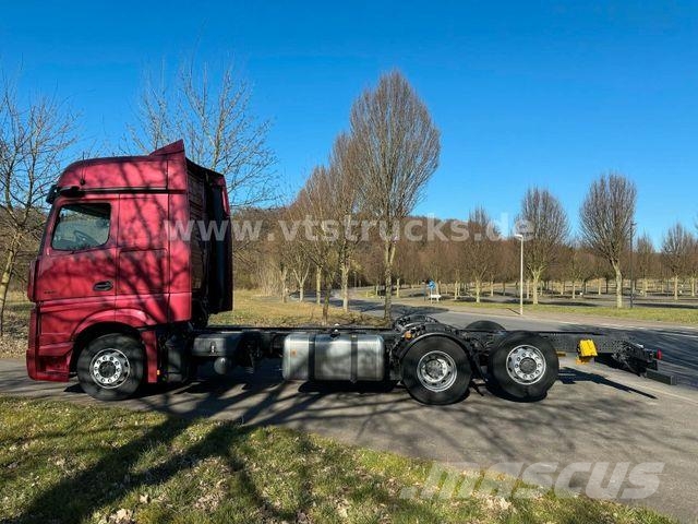 Mercedes-Benz Actros 2551 L 6x2 RETAR/LED/TOUCH/VIRTUAL/MIRROR Camiones chasis