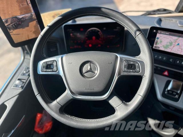Mercedes-Benz Actros 2553 L 6x2 LL Retarder/MirrorCam/StyleLin 平板车