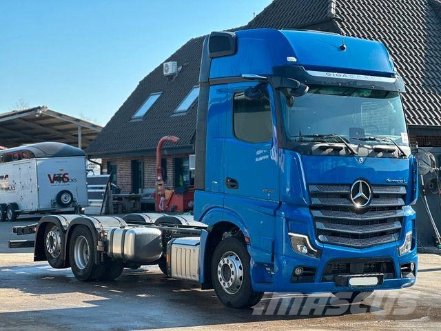 Mercedes-Benz Actros 2553 L 6x2 LL Retarder/MirrorCam/StyleLin 平板车