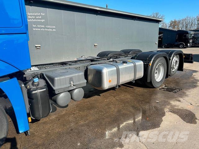 Mercedes-Benz Actros 2553 L 6x2 LL Retarder/MirrorCam/StyleLin 平板车