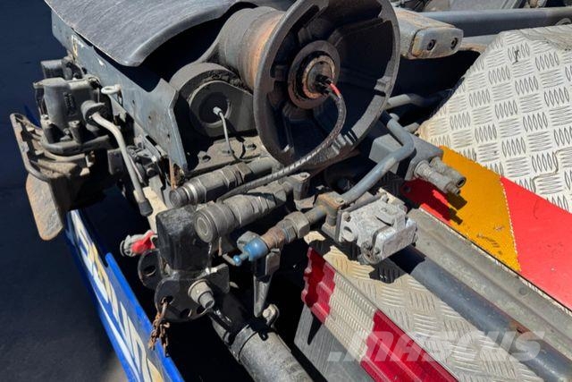 Mercedes-Benz Actros 2644 6x4 Hiab 21T Salzstreuer &amp;... Camiones polibrazo