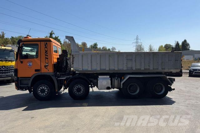 Mercedes-Benz Actros 3246 8x4 SWS Kipper/Mischer 9m3 شاحنات خرسانة