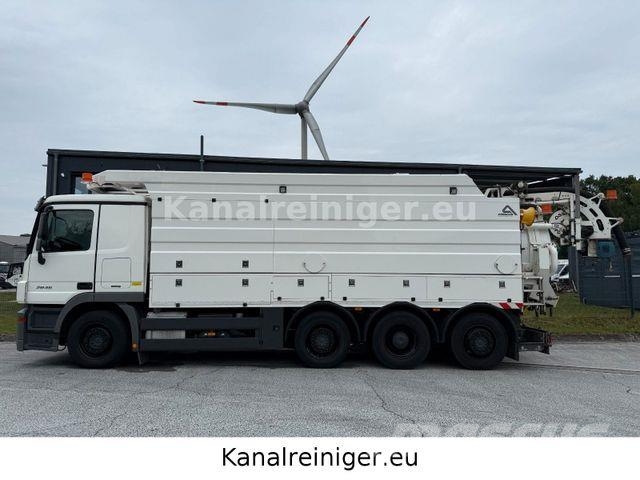 Mercedes-Benz Actros 3246 8x2 Assmann Wasserrückgewinner 콤비/진공 트럭