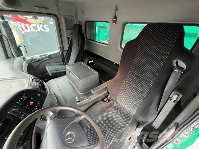 Mercedes-Benz Actros 3348 6x6 Kipper mit HIAB 1300RS 83 Tipper trucks