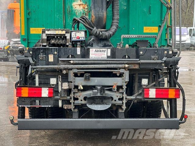 Mercedes-Benz Actros 3348 6x6 Kipper mit HIAB 1300RS 83 Tipper trucks