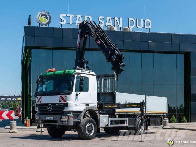 Mercedes-Benz Actrosr2044A 4x4 Hiab 211 EP-5 Crane Camiones grúa