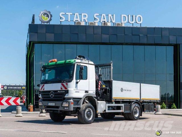 Mercedes-Benz Actrosr2044A 4x4 Hiab 211 EP-5 Crane Camiones grúa