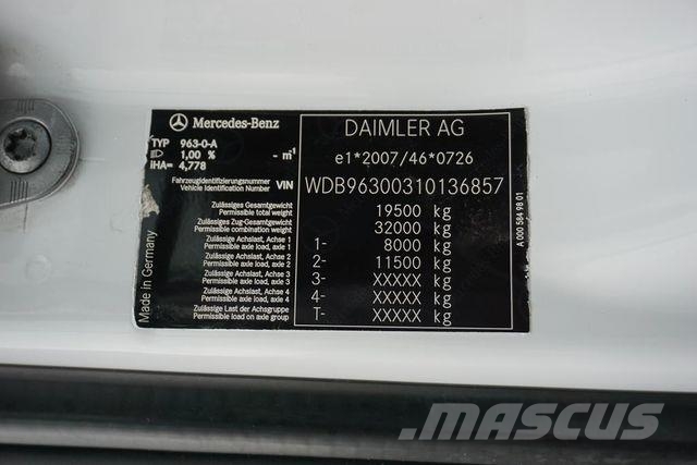 Mercedes-Benz ANTOS / 1830 / EURO 6 / CHŁODNIA + WINDA / 18 PA Рефрижератори