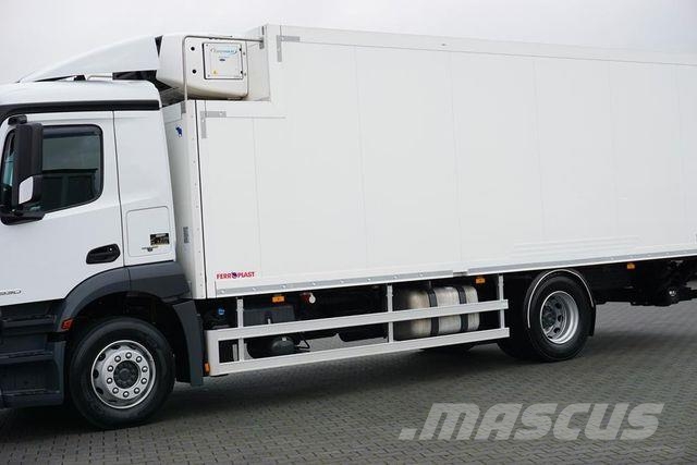 Mercedes-Benz ANTOS / 1830 / EURO 6 / CHŁODNIA + WINDA / 18 PA Рефрижератори