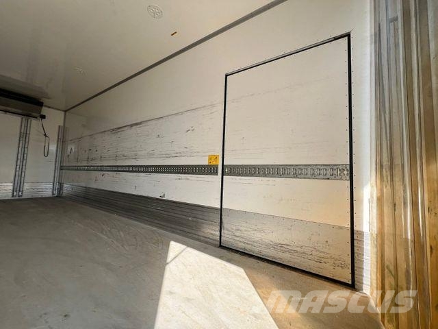 Mercedes-Benz Antos 1830 L Kühlkoffer Thermo King LBW Camiones con temperatura controlada