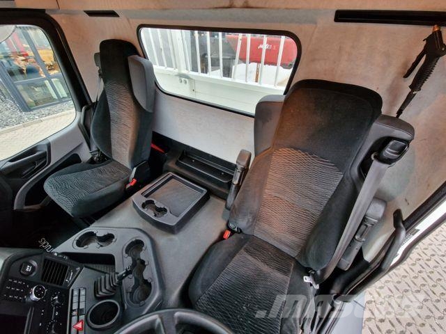 Mercedes-Benz Antos 1832 / MKG Kran Camiones grúa