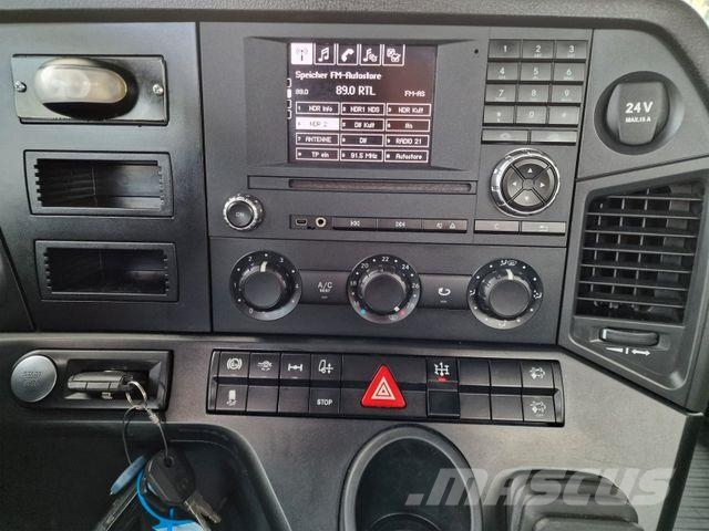 Mercedes-Benz Antos 1832 / MKG Kran Camiones grúa