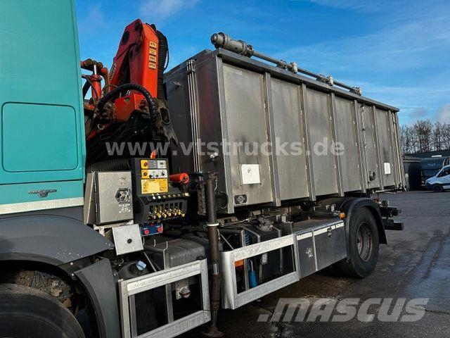 Mercedes-Benz Antos 1833 L 4x2 Palfinger/Funk/Kipper/Kadaver Loader cranes