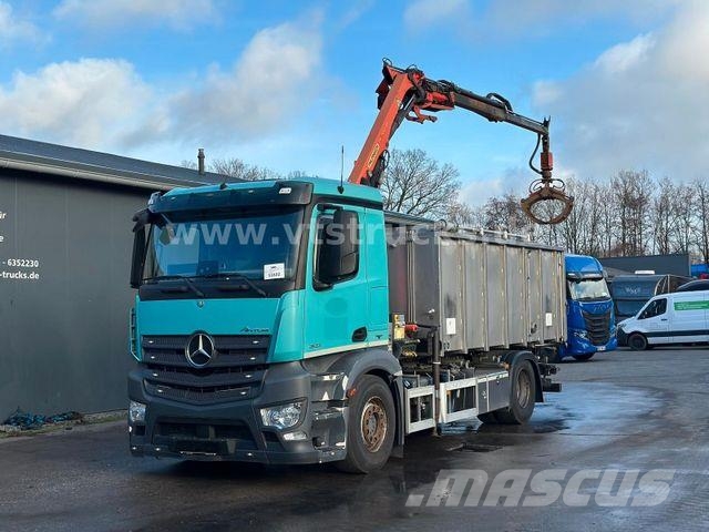Mercedes-Benz Antos 1833 L 4x2 Palfinger/Funk/Kipper/Kadaver Loader cranes