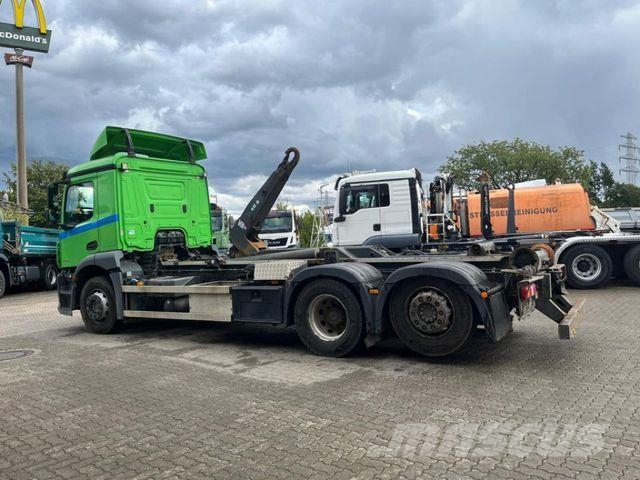 Mercedes-Benz Antos 2543 L 6x2 Abrollkipper VDL Schub+Knick Camiones polibrazo