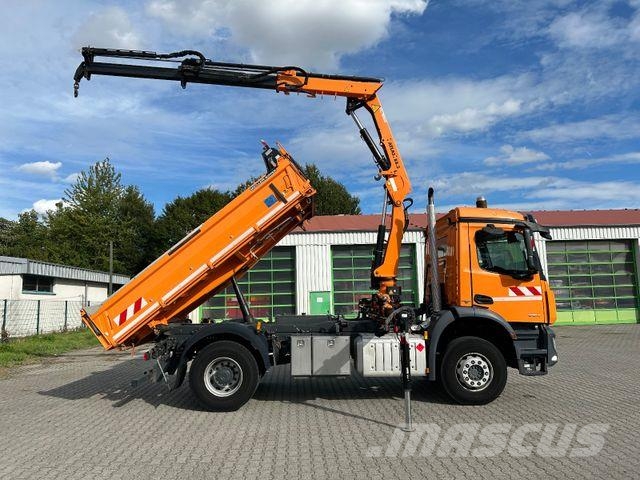 Mercedes-Benz Arocs 1824 / 4x2 BB / Atlas 88.3 + Funk Tippbil