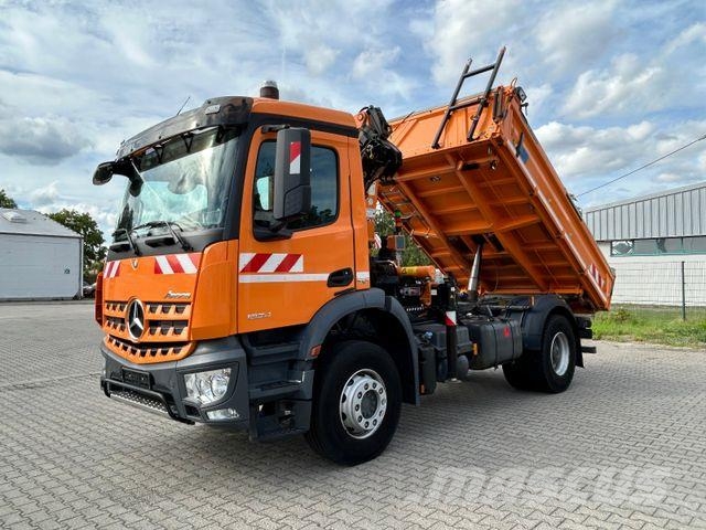 Mercedes-Benz Arocs 1824 / 4x2 BB / Atlas 88.3 + Funk Tippbil