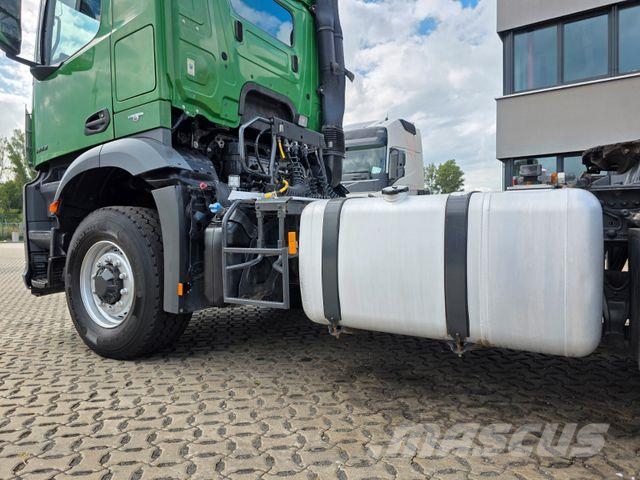 Mercedes-Benz Arocs 1843 | Nebenabtrieb Vlačilci