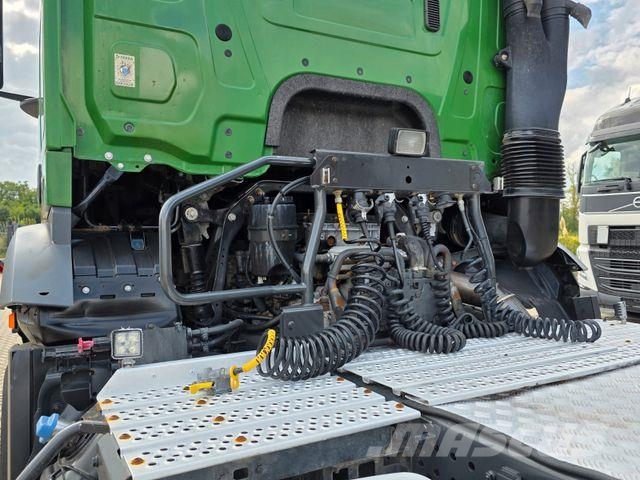 Mercedes-Benz Arocs 1843 | Nebenabtrieb Vlačilci