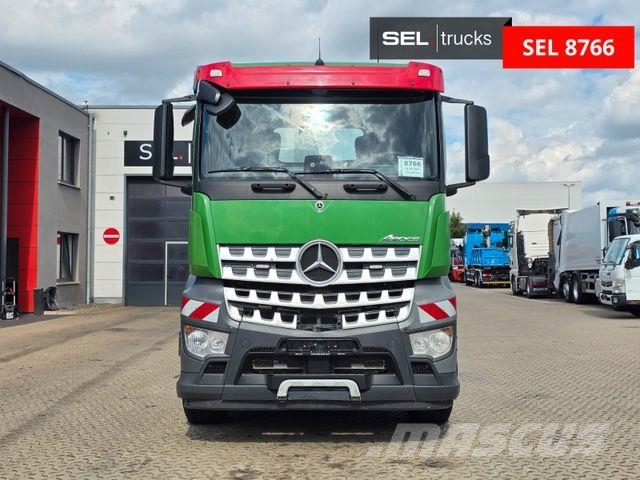 Mercedes-Benz Arocs 1843 | Nebenabtrieb Vlačilci