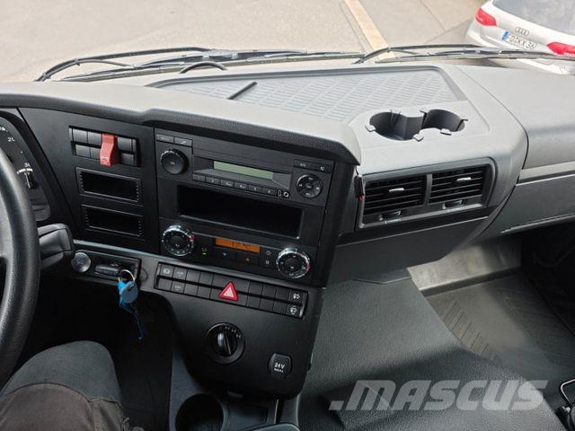 Mercedes-Benz Arocs 1827 A 4x4 LBW Tür+Treppe Schalter 2 Stück Camiones caja cerrada