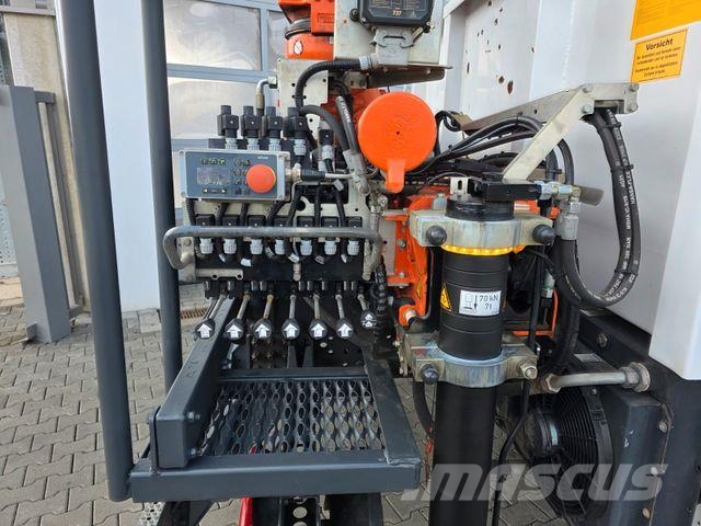 Mercedes-Benz Arocs 1835 KK Heckkran Atlas 126.3E-A3L Funk Savivarčių priekabų vilkikai