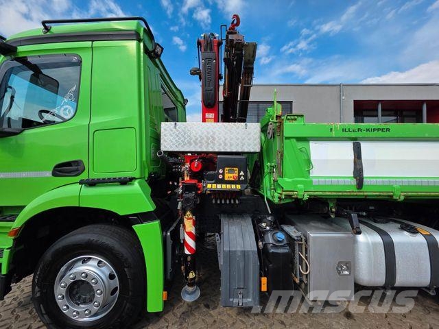 Mercedes-Benz Arocs 1935 / Fernbedienung/ Fassi / KRAN KIPPER Camion benne