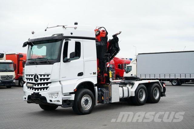 Mercedes-Benz AROCS / 2651 / 6 X 4 / FASSI F 455 / WYS. 14,6 M Trekkers