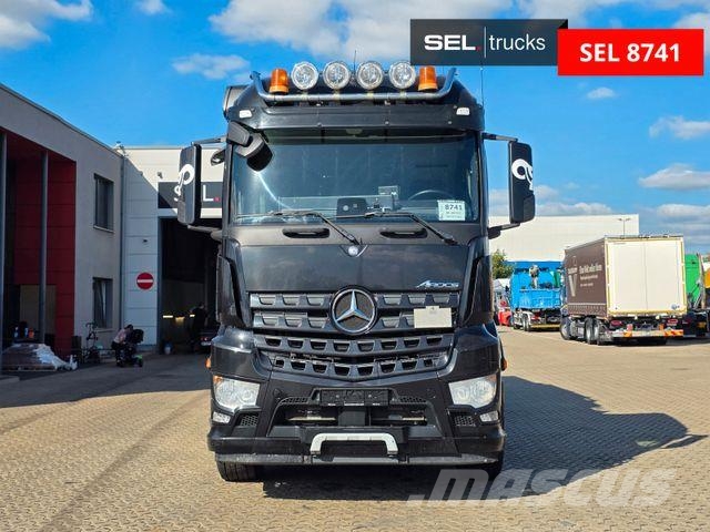 Mercedes-Benz Arocs 2545 | Lenkachse ! Mit Fernbedienung Nosturiautot
