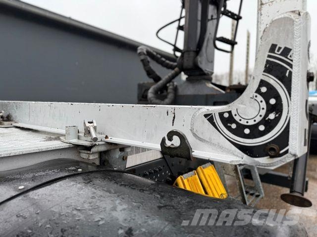 Mercedes-Benz Arocs 2546 BL 6x4HAD Palfinger LK Lenk/Lift Puuautot