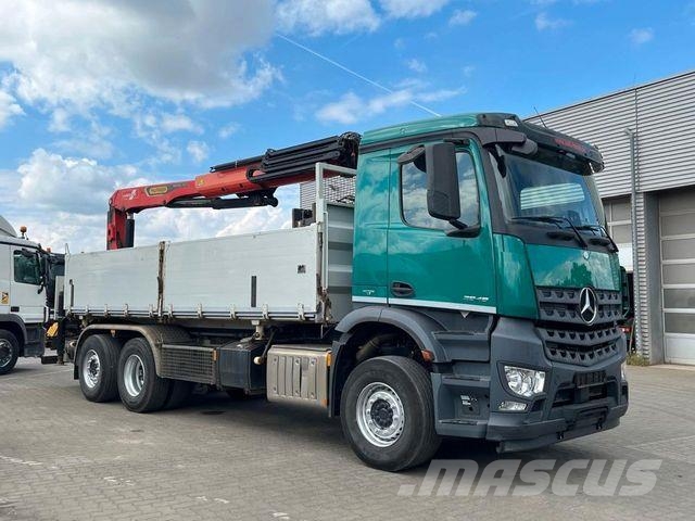 Mercedes-Benz Arocs 2648 6x2 3-Achs Kipper Heckkran Funk Kranwagen