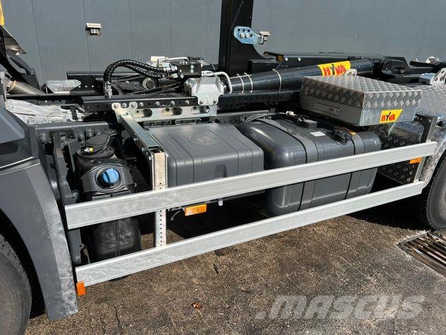 Mercedes-Benz Arocs 2646 mit HYVA 2047-S Abrollkipper *NEU* 吊鉤式起重車