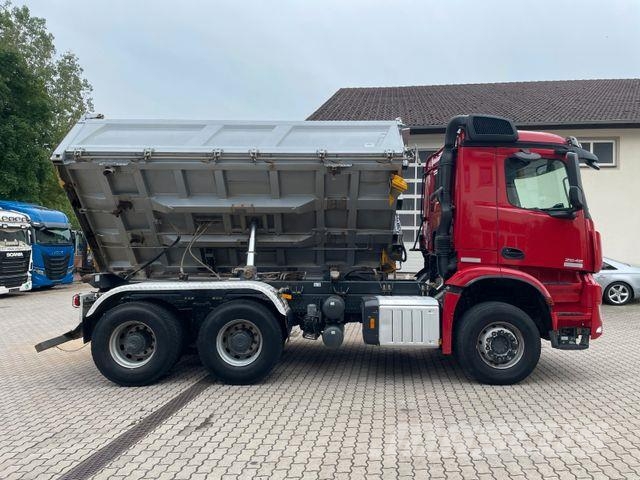Mercedes-Benz Arocs 2648 6x4 BB Dautel Bordmatik Retarder Shz Savivarčių priekabų vilkikai