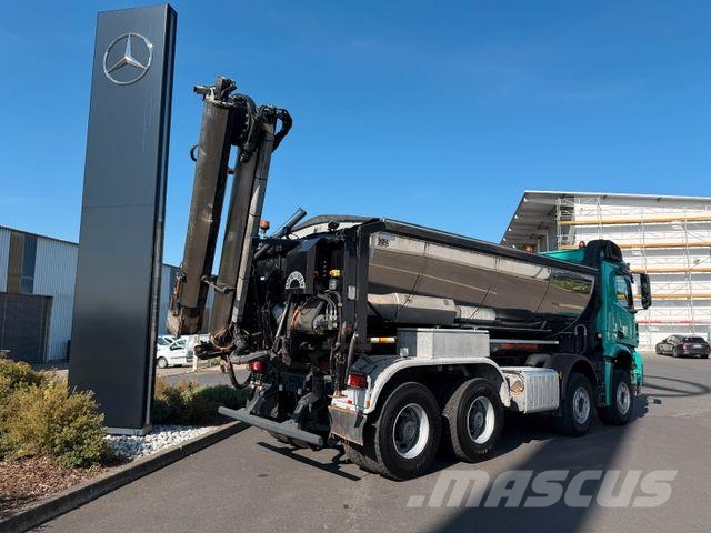 Mercedes-Benz Arocs 3251K 8x4 AMTEC Thermokipper +Sprider M25E شاحنات قلابة